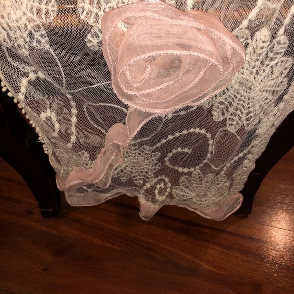 Two company lace scarf - Picture 2 of 4